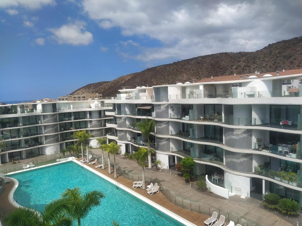 Luxury Avilla Las Olas - Swimming Pool 85M Long - Garage パルム・マール エクステリア 写真