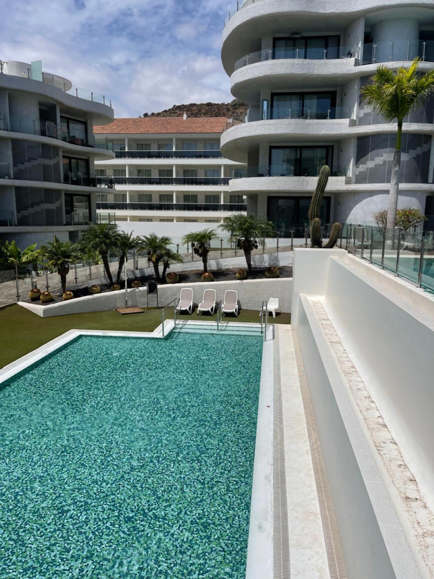 Luxury Avilla Las Olas - Swimming Pool 85M Long - Garage パルム・マール エクステリア 写真